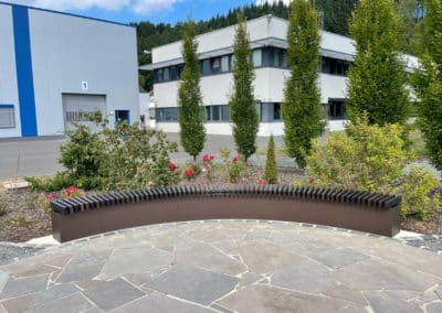 Sitzbank bei einer Großfirma in Euskirchen